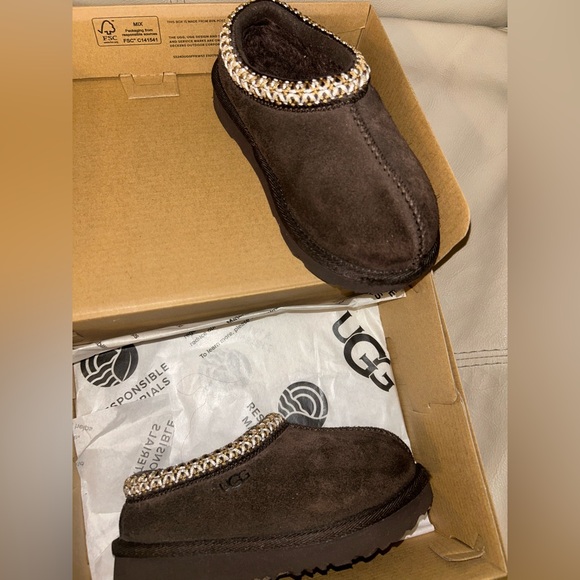 Tasman II Slipper (UGGS) Dusted Cocoa. - Picture 1 of 3